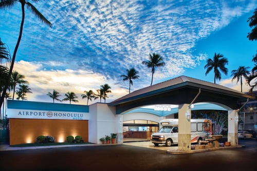 Extérieur de l'hôtel de l'aéroport d'Honolulu