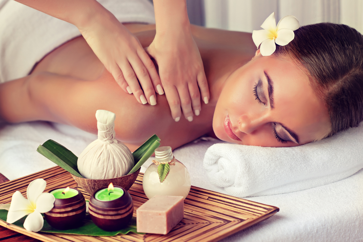 Thai aromatherapy massage