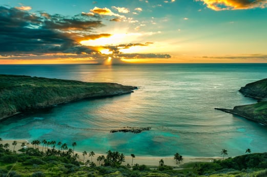 Baie d'Hanauma au coucher du soleil