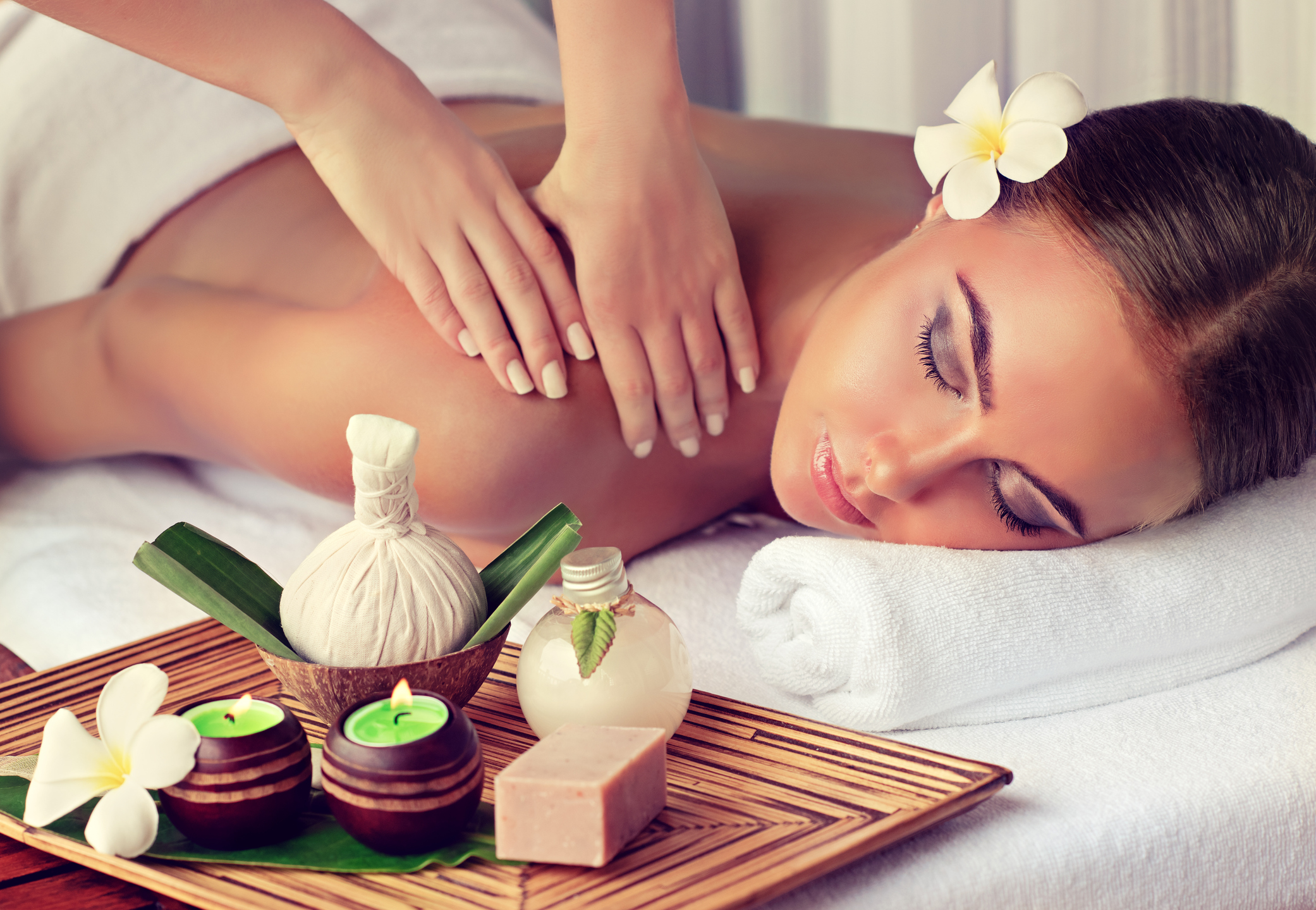 Thai aromatherapy massage
